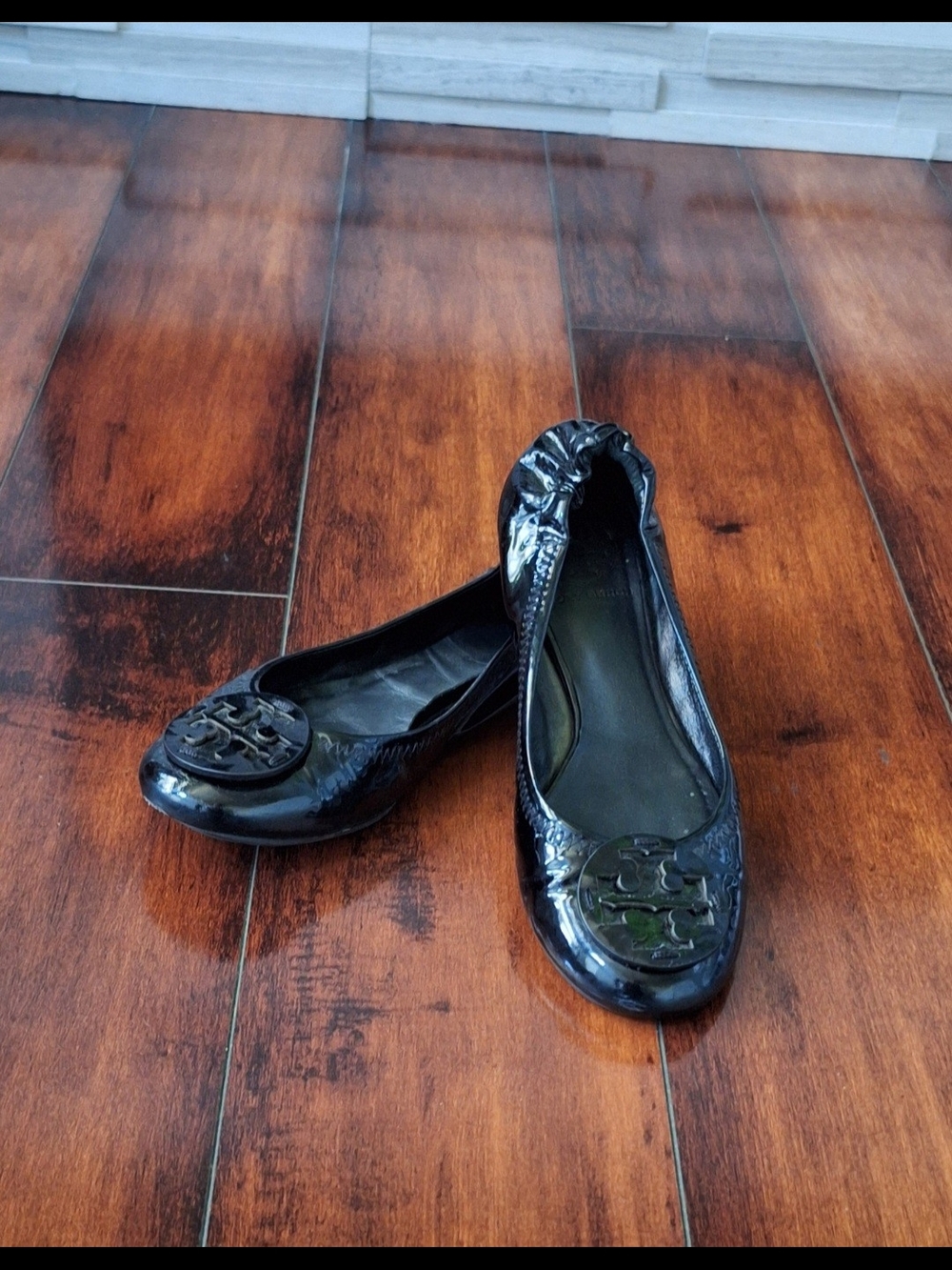 Tory Burch Black Patent Leather Reva Ballet Flats Size 6